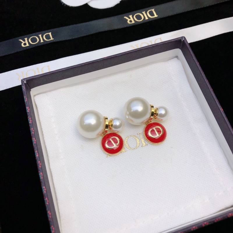 chr1st1an D10r earrings